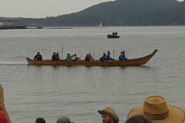 Lummi canoe